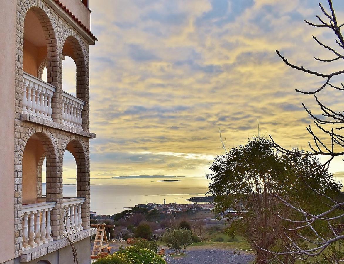 Apartments Panorama View Zeljko Scerbe Mundanije Eksteriør bilde